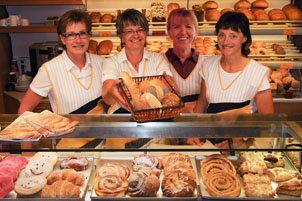 Das Team der Bäckerei Leiteritz - Filiale am Kirchplatz 13 in Dippoldiswalde heißt Sie willkommen!